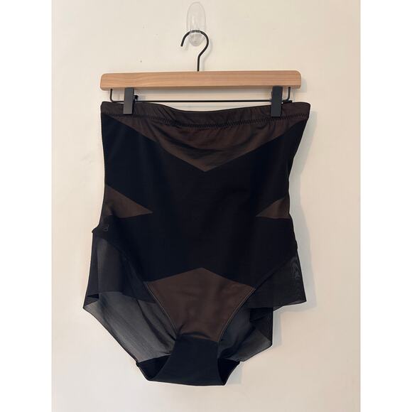 Honeylove SuperPower Brief Shapeware in Color Runway Plus Size 1X - Picture 2 of 8